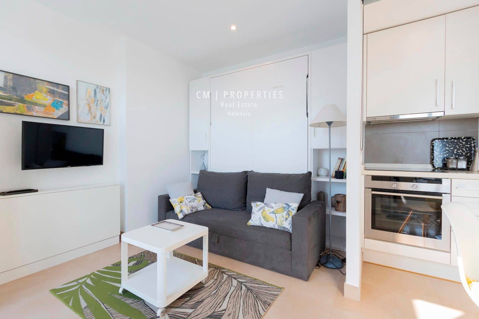 Penthouse til leie i Valencia by med svømmebasseng garasje - € 1 300 (Ref: 8437876)