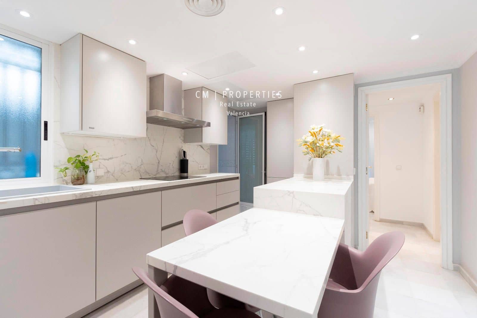 3 soveværelse Lejlighed til leje i Valencia by - € 3.200 (Ref: 8437964)