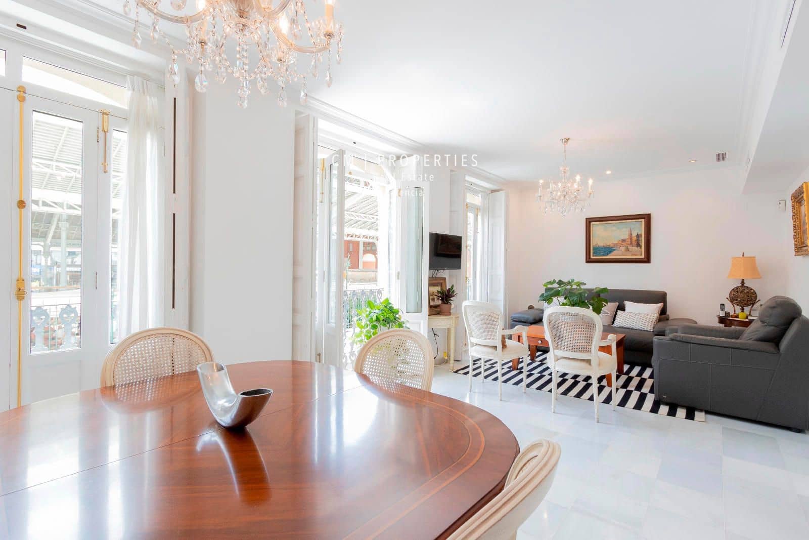 3 soveværelse Lejlighed til leje i Valencia by - € 3.200 (Ref: 8437964)