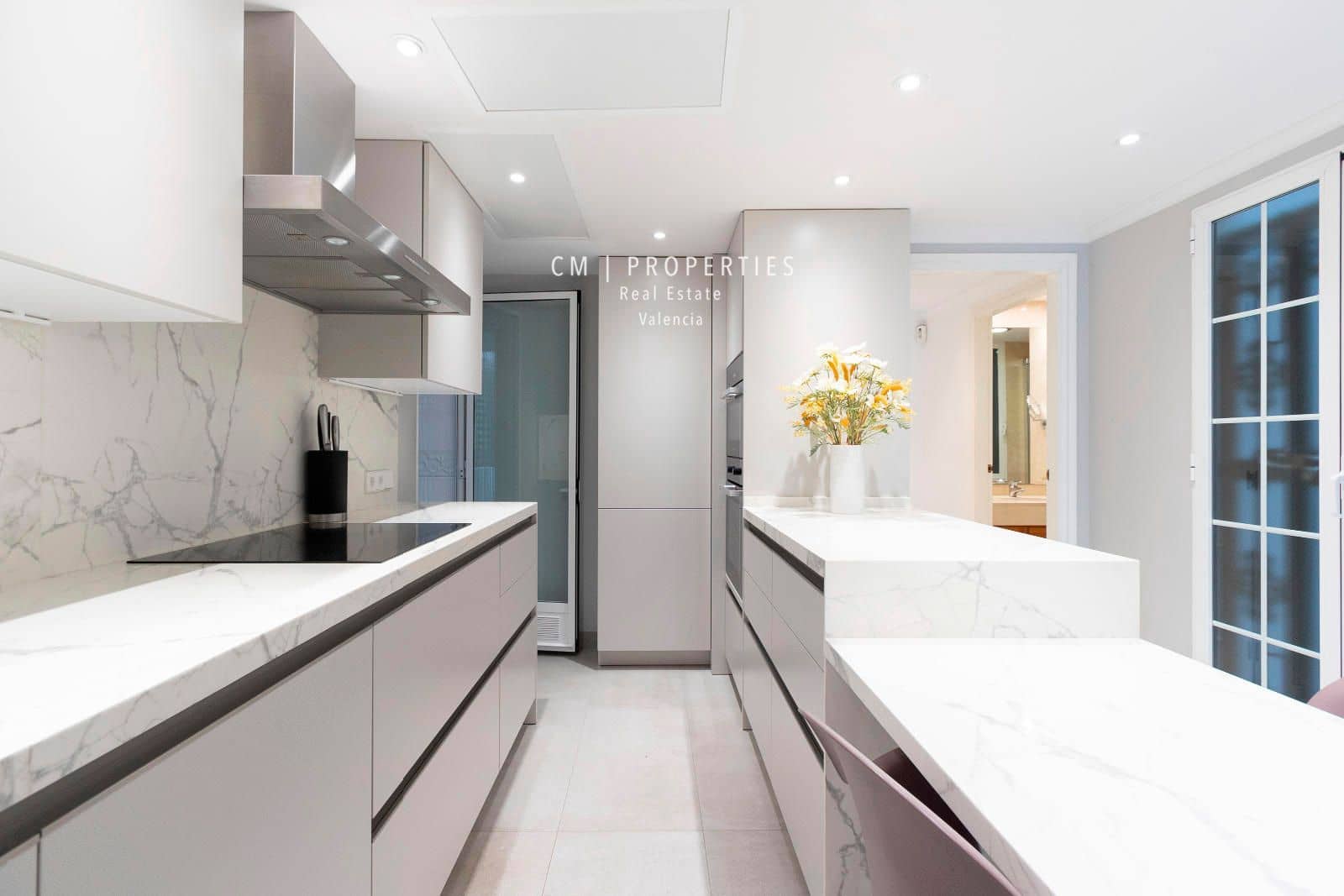 3 soveværelse Lejlighed til leje i Valencia by - € 3.200 (Ref: 8437964)