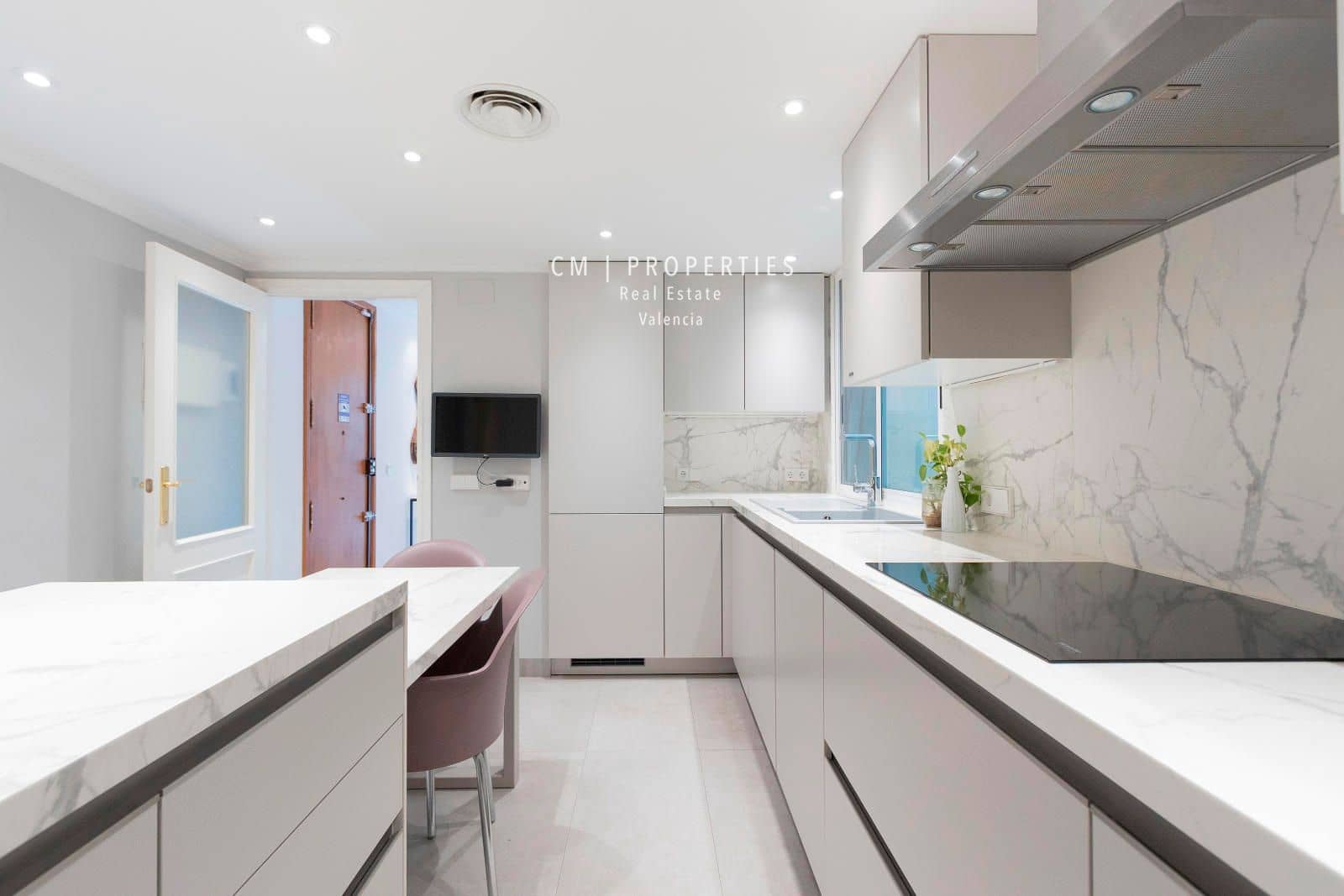 3 soveværelse Lejlighed til leje i Valencia by - € 3.200 (Ref: 8437964)