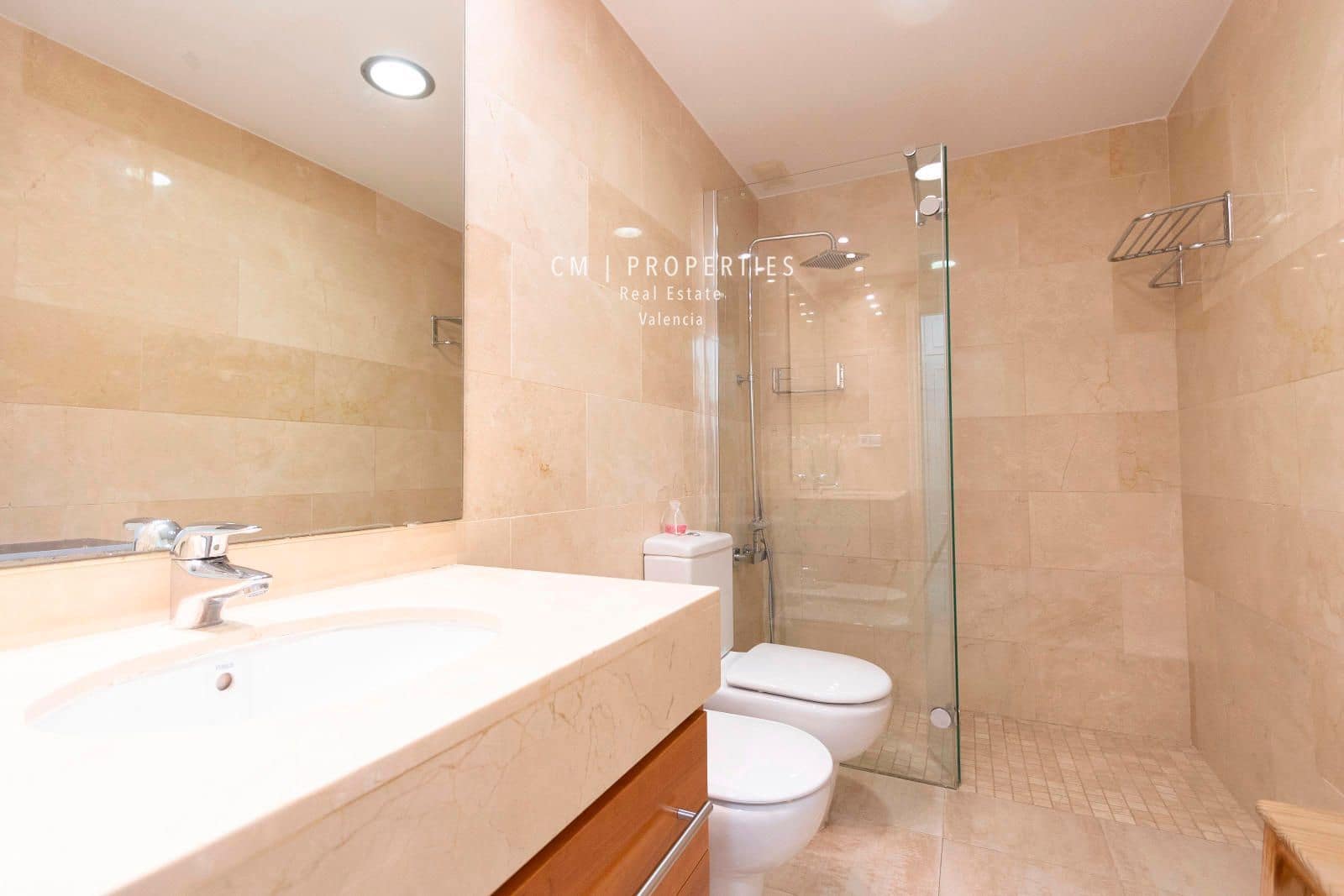 3 soveværelse Lejlighed til leje i Valencia by - € 3.200 (Ref: 8437964)