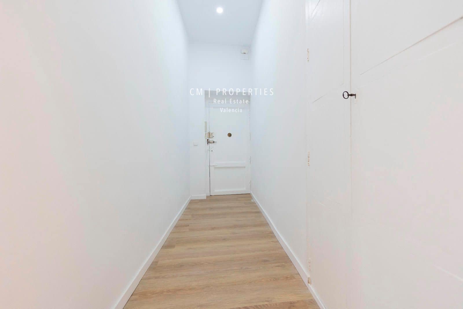 2 soveværelse Lejlighed til leje i Valencia by - € 1.600 (Ref: 8458775)