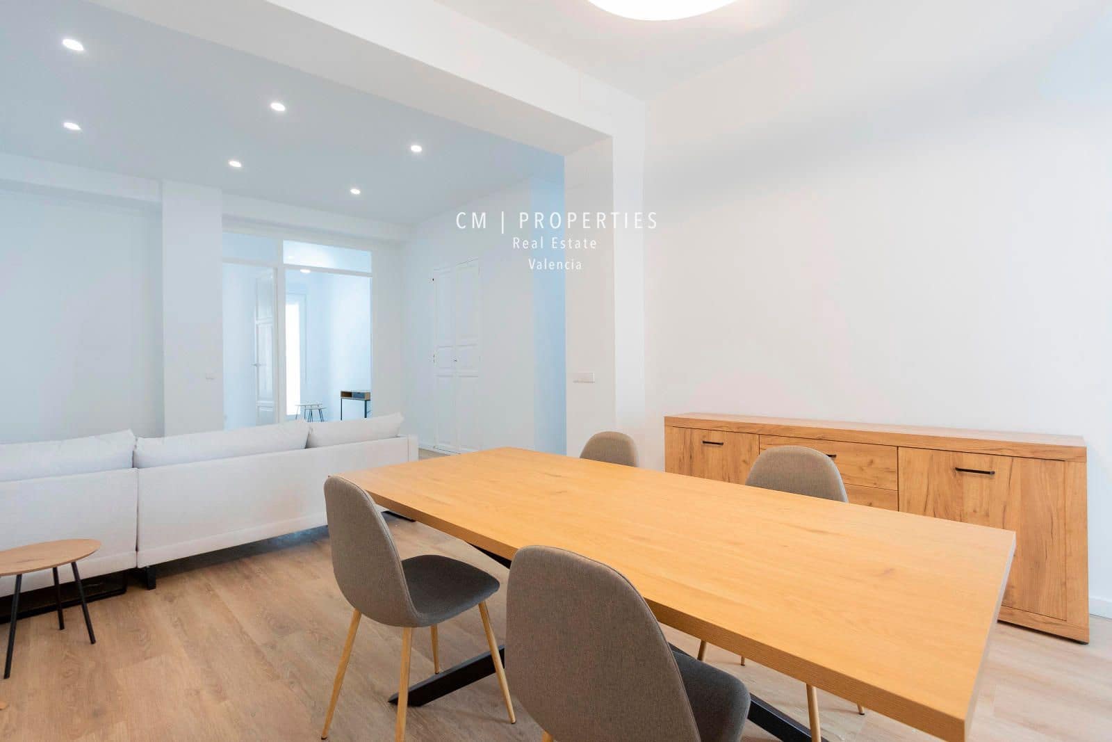 2 soveværelse Lejlighed til leje i Valencia by - € 1.600 (Ref: 8458775)