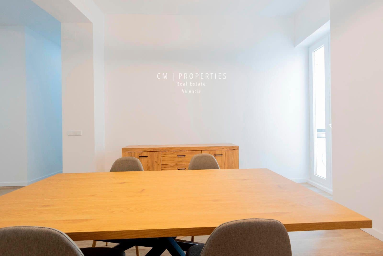 2 soveværelse Lejlighed til leje i Valencia by - € 1.600 (Ref: 8458775)