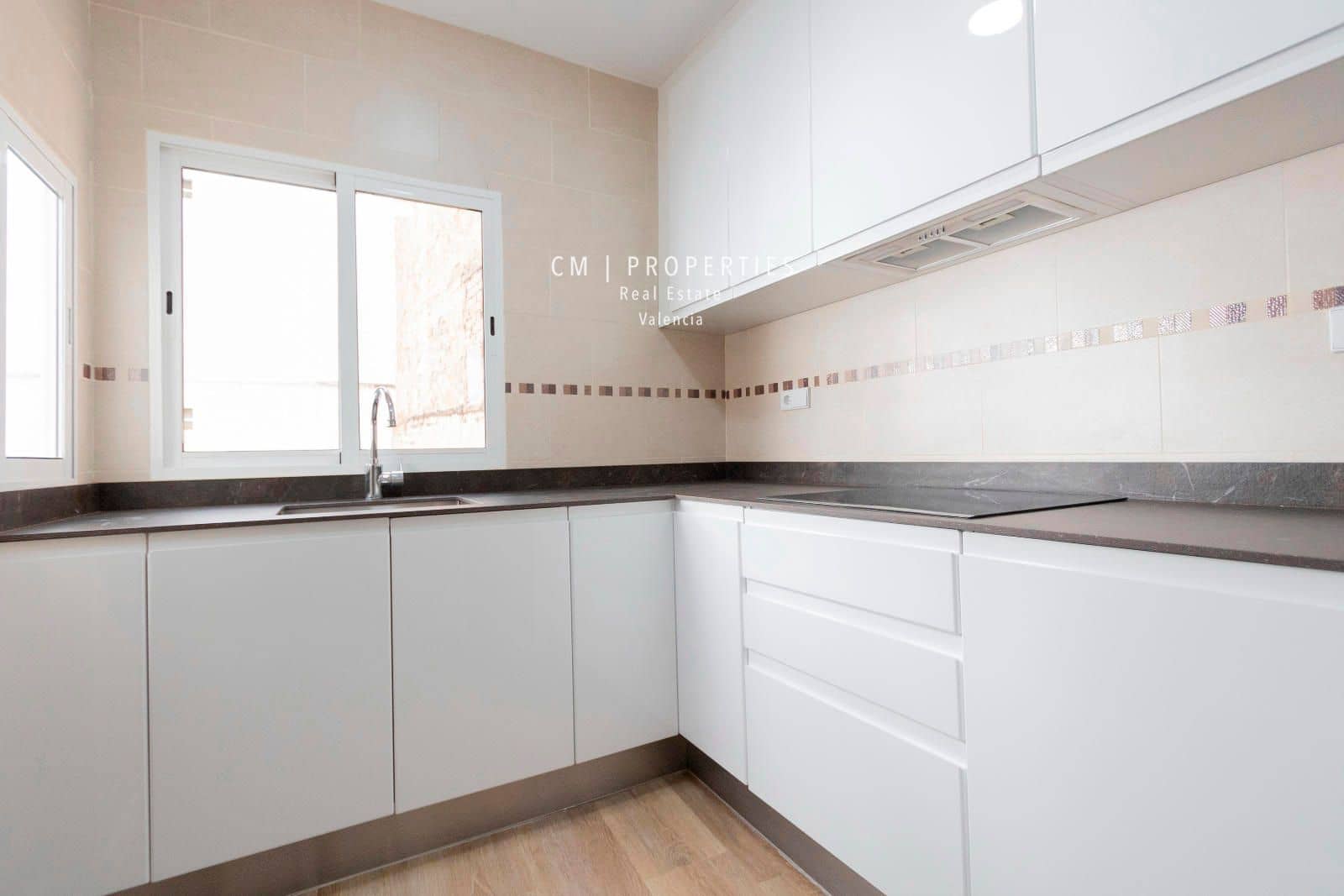 2 soveværelse Lejlighed til leje i Valencia by - € 1.600 (Ref: 8458775)