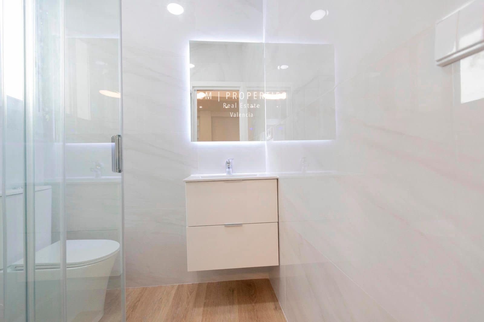 2 soveværelse Lejlighed til leje i Valencia by - € 1.600 (Ref: 8458775)