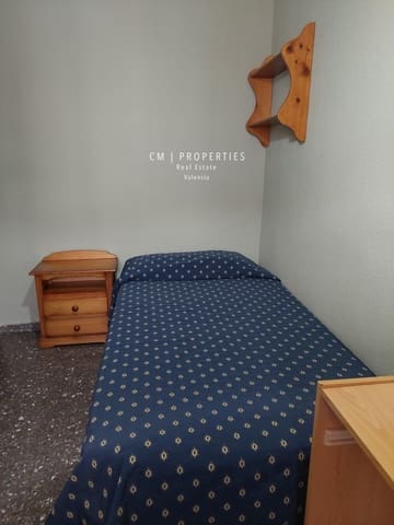 4 makuuhuone Huoneisto vuokrattavana paikassa Ciutat Jardi, Valencia kaupunki - 390 € (Ref: 8464023)