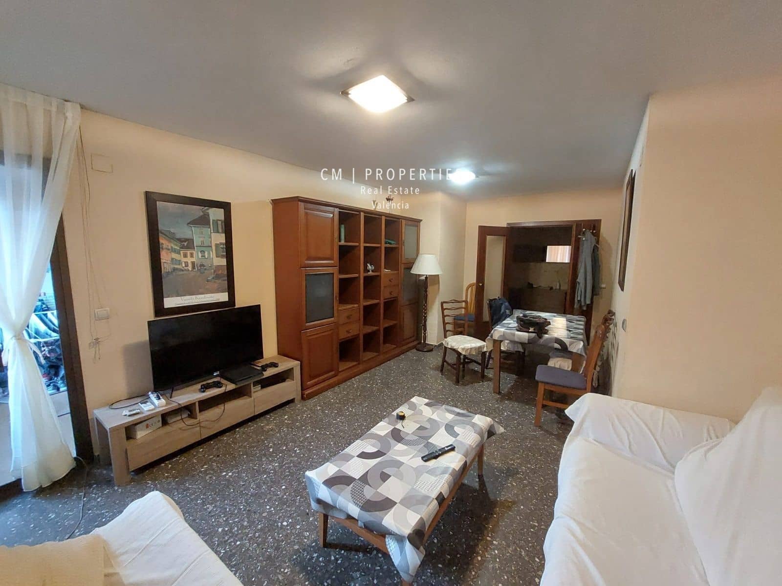 4 makuuhuone Huoneisto vuokrattavana paikassa Valencia kaupunki - 390 € (Ref: 8464023)