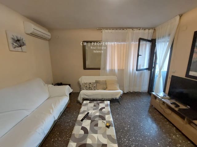 4 makuuhuone Huoneisto vuokrattavana paikassa Ciutat Jardi, Valencia kaupunki - 390 € (Ref: 8464023)