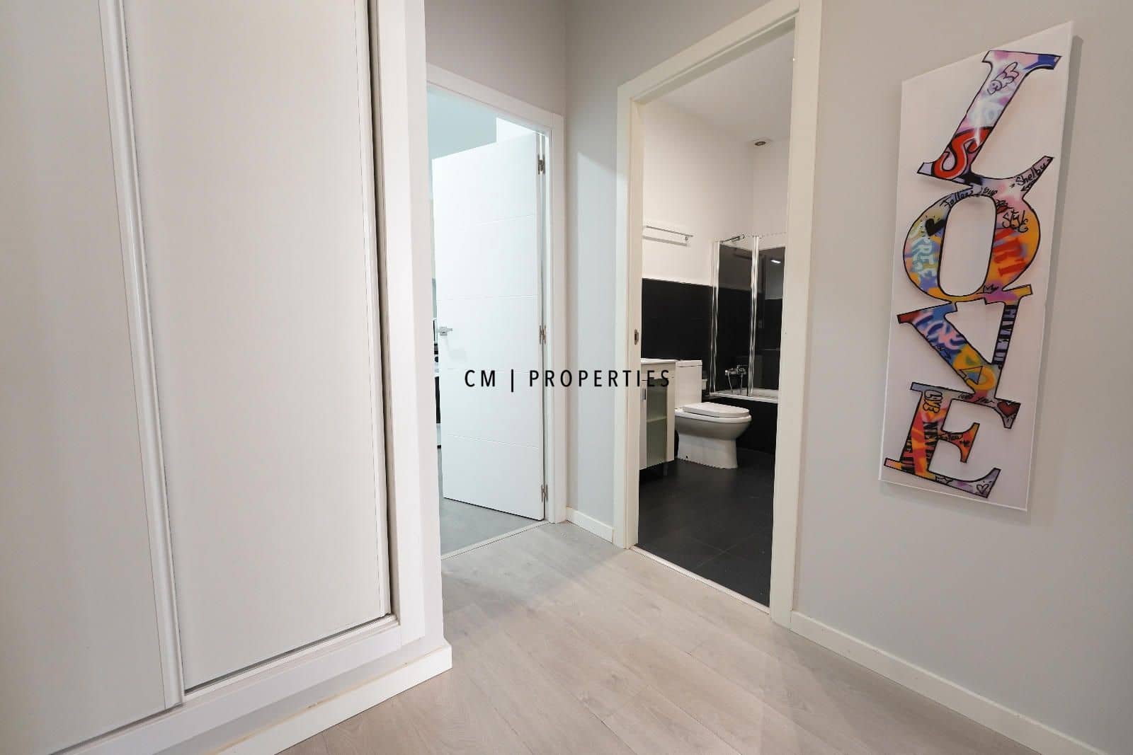 2 quarto Apartamento para arrendar em Valencia cidade - 1 900 € (Ref: 8466867)