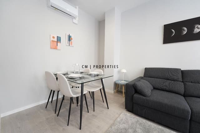 2 quarto Apartamento para arrendar em L'Eixample, Valência cidade - 1 900 € (Ref: 8466867)