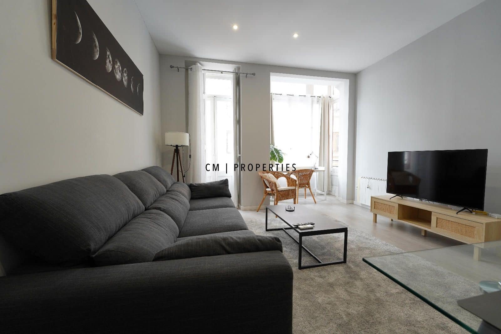 2 quarto Apartamento para arrendar em Valencia cidade - 1 900 € (Ref: 8466867)