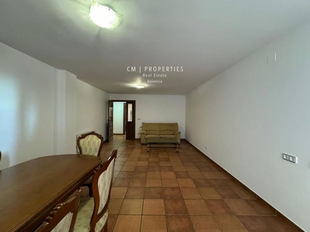 3 bedroom Flat for rent in Mora de Rubielos - € 750 (Ref: 8475659)