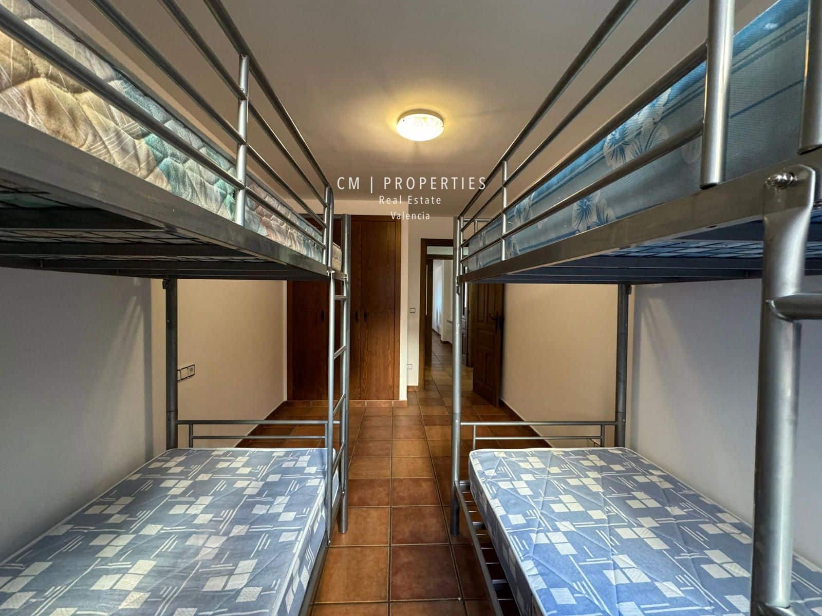 3 bedroom Flat for rent in Mora de Rubielos - € 750 (Ref: 8475659)