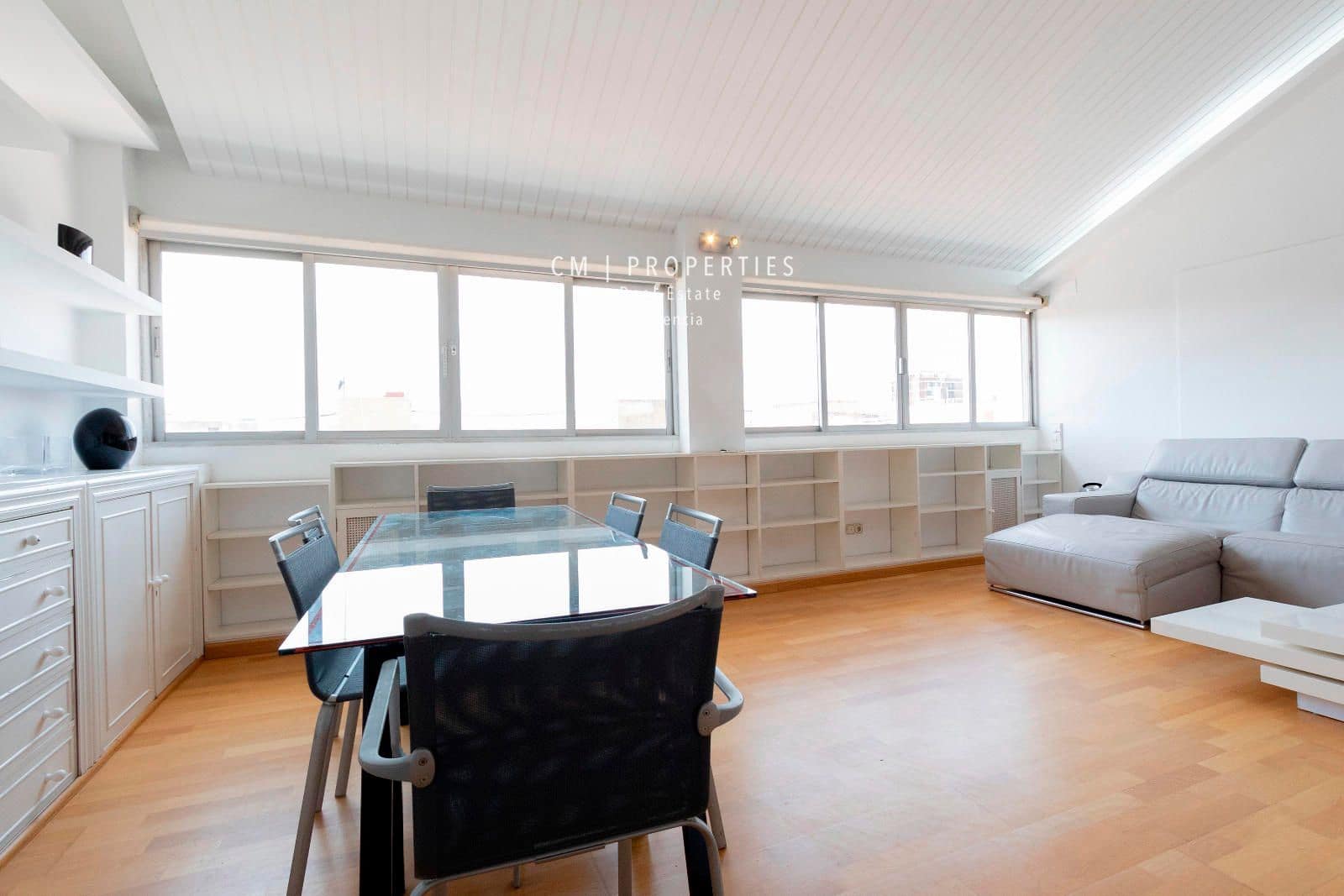 Appartement de 3 chambres à louer à Valence ville - 1 900 € (Ref: 8510565)