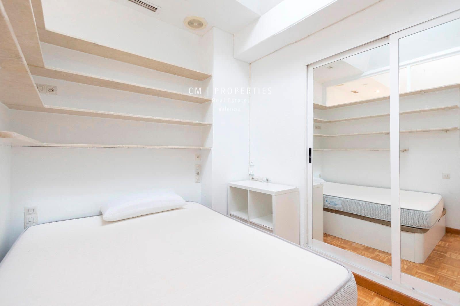 Appartement de 3 chambres à louer à Valence ville - 1 900 € (Ref: 8510565)