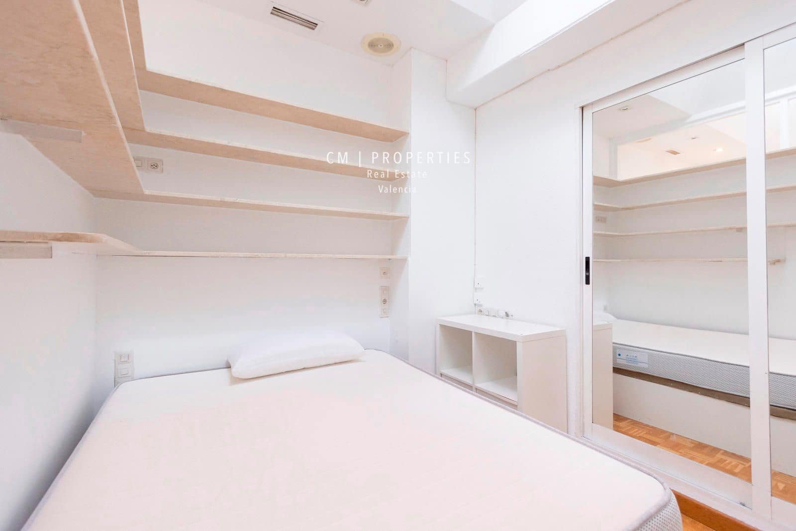 Appartement de 3 chambres à louer à Valence ville - 1 900 € (Ref: 8510565)