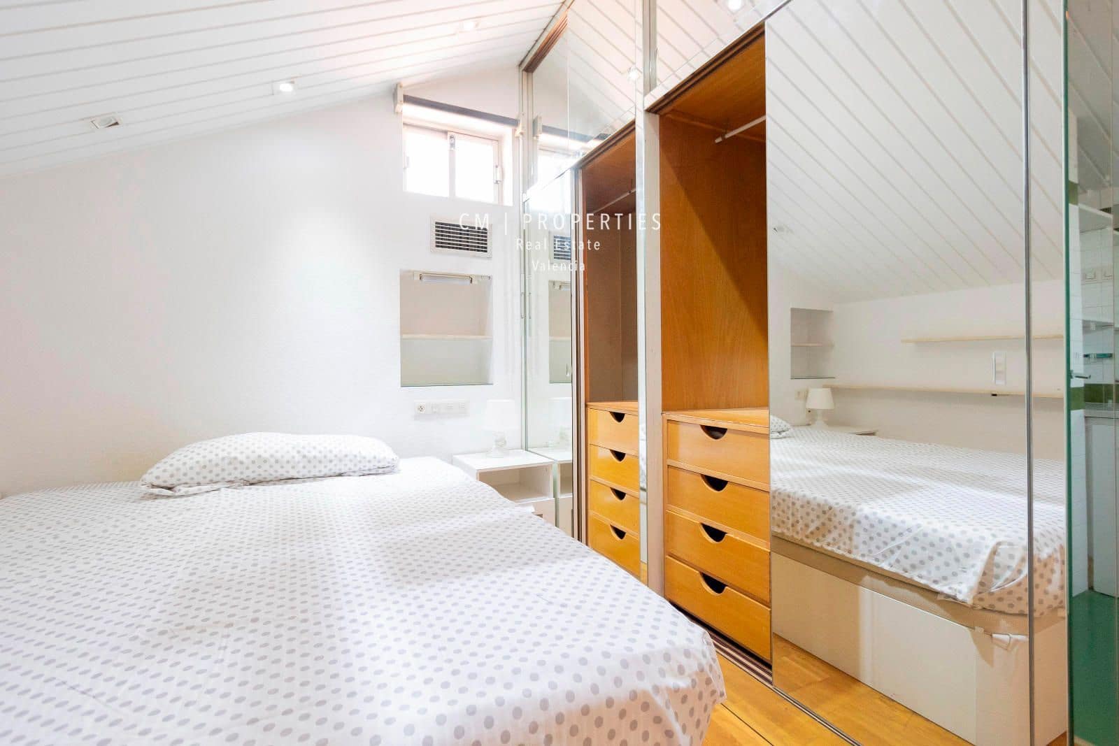 Appartement de 3 chambres à louer à Valence ville - 1 900 € (Ref: 8510565)