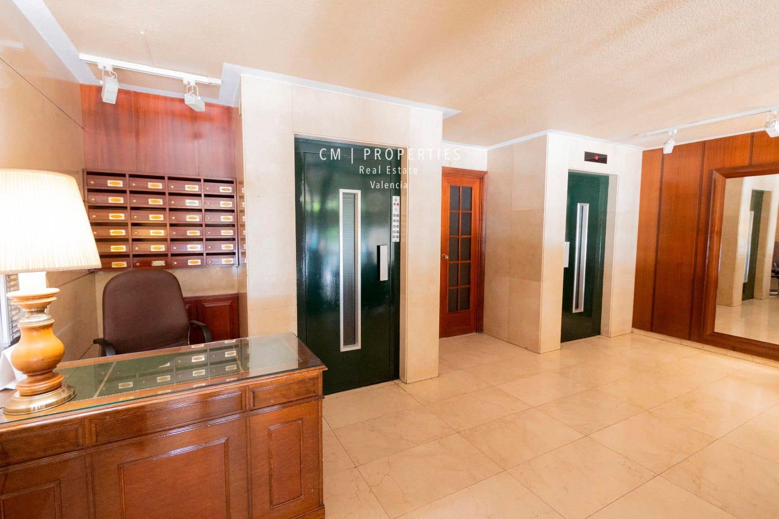 Appartement de 3 chambres à louer à Valence ville - 1 900 € (Ref: 8510565)