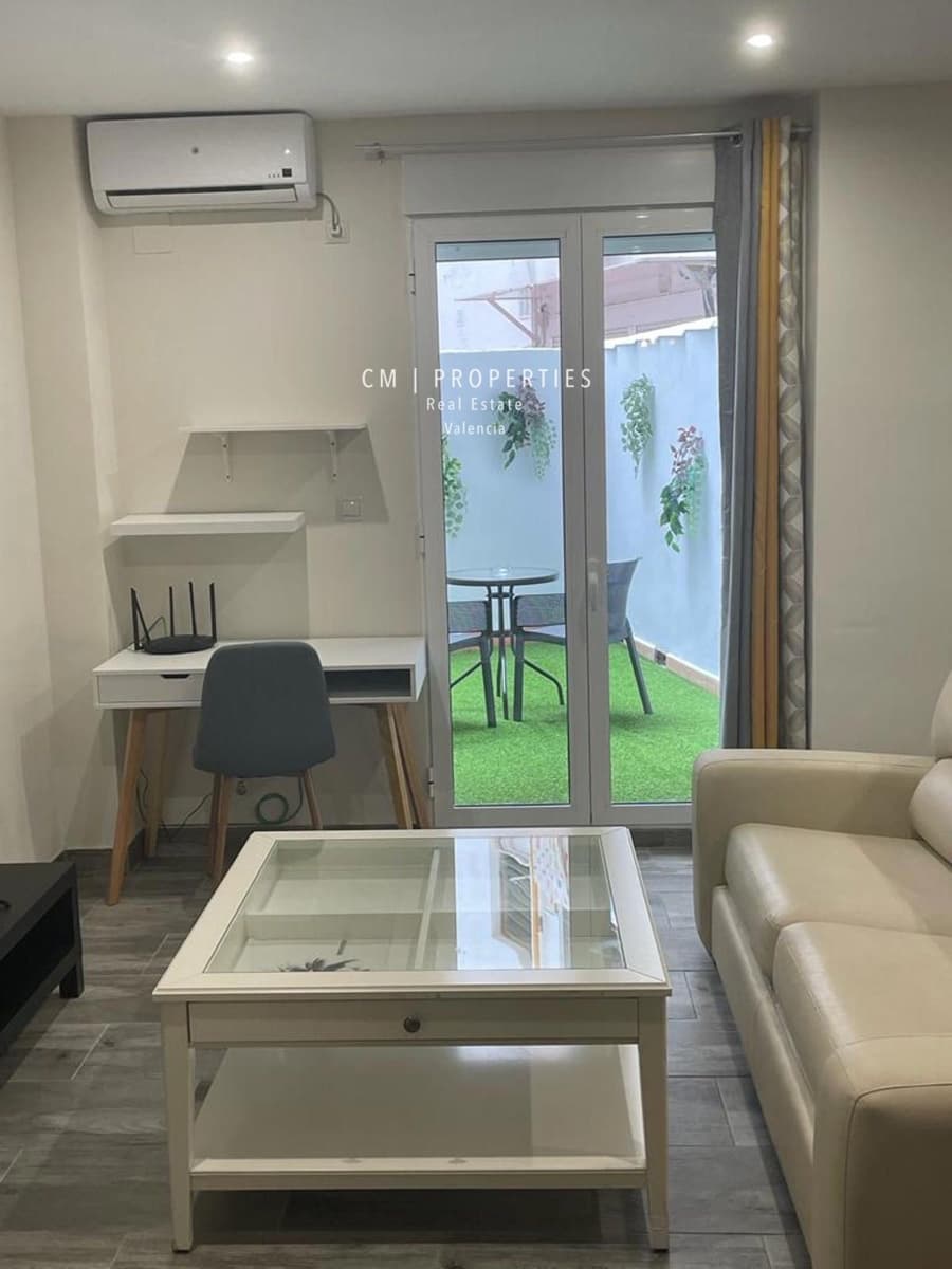 Lägenhet att hyra i Valencia stad - 1 200 € (Ref: 8515069)
