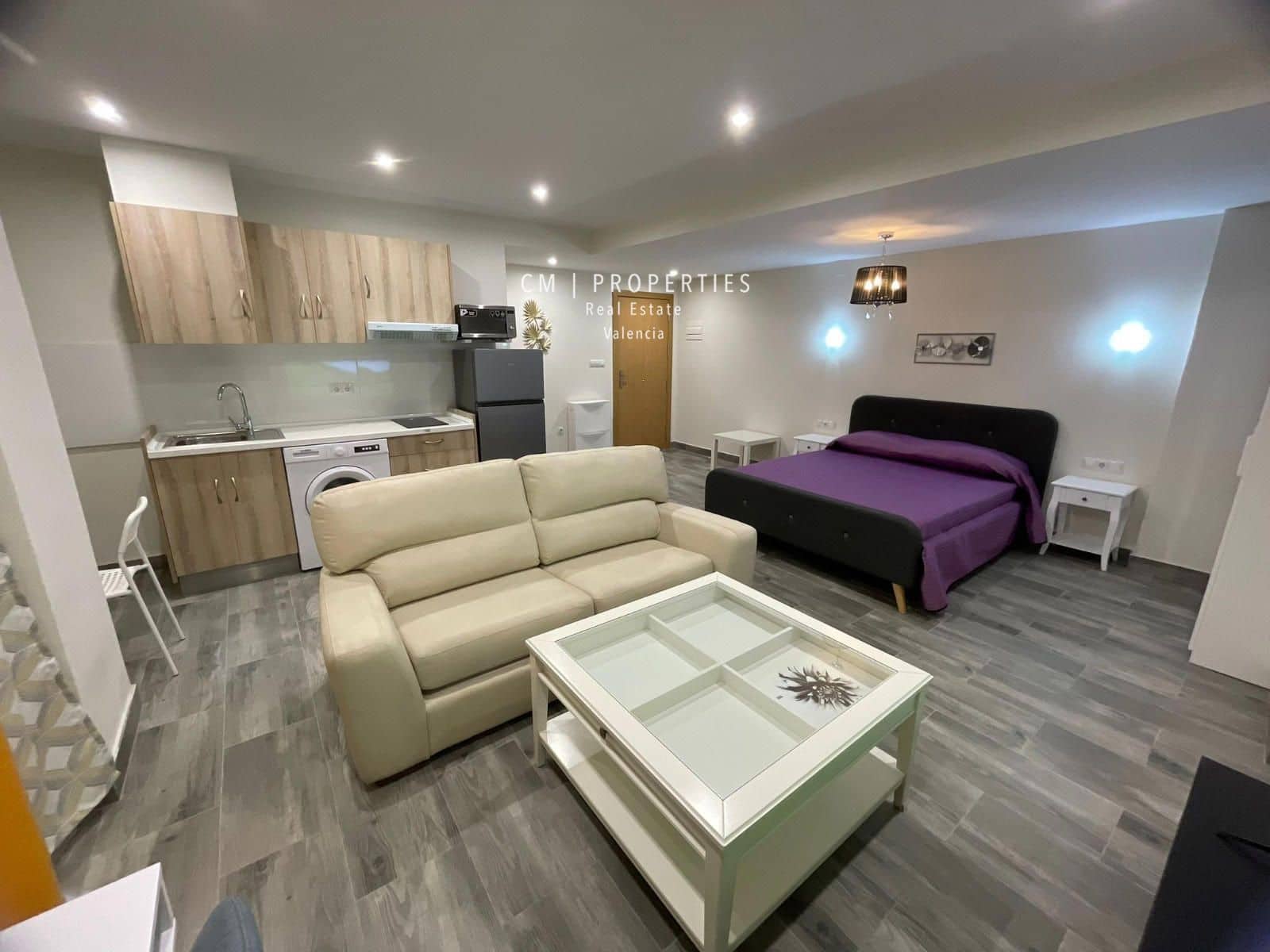 Lägenhet att hyra i Valencia stad - 1 200 € (Ref: 8515069)