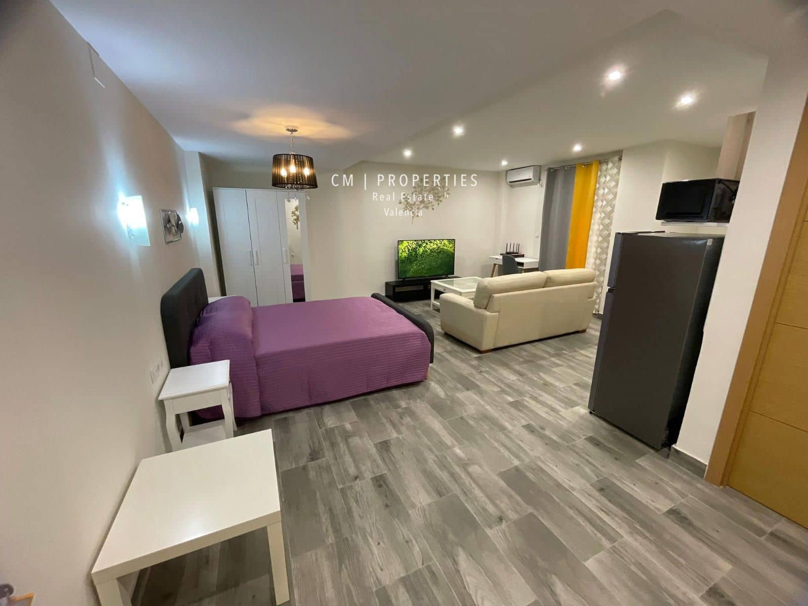 Lägenhet att hyra i Valencia stad - 1 200 € (Ref: 8515069)