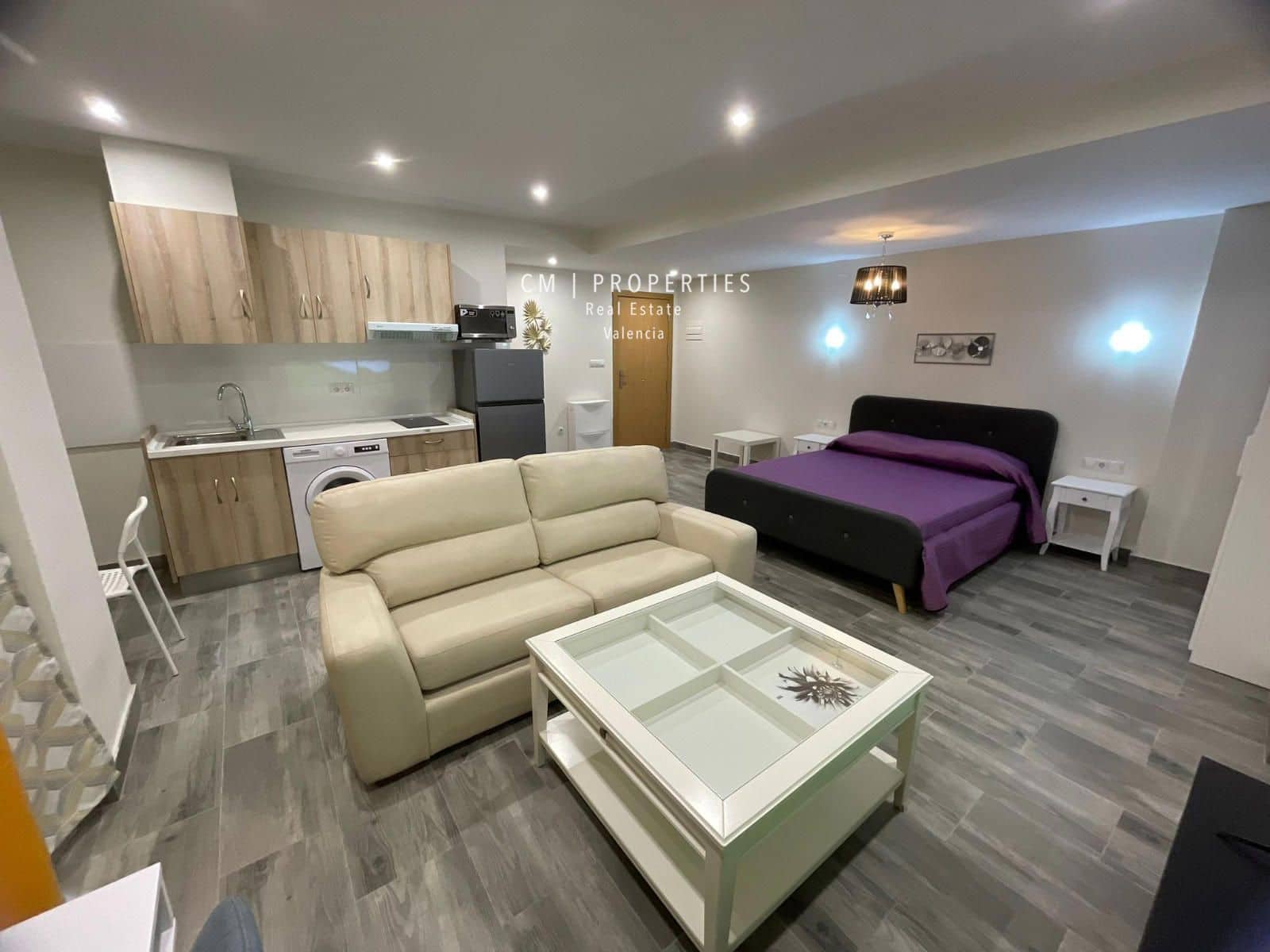 Lägenhet att hyra i Valencia stad - 1 200 € (Ref: 8515069)