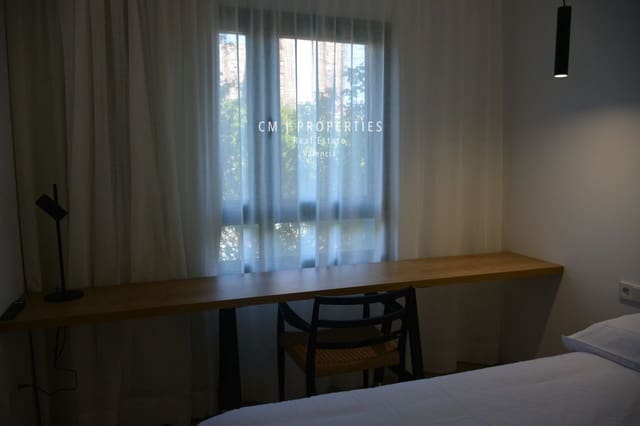 Appartement de 4 chambres à louer à Valence ville avec garage - 2 800 € (Ref: 8515629)