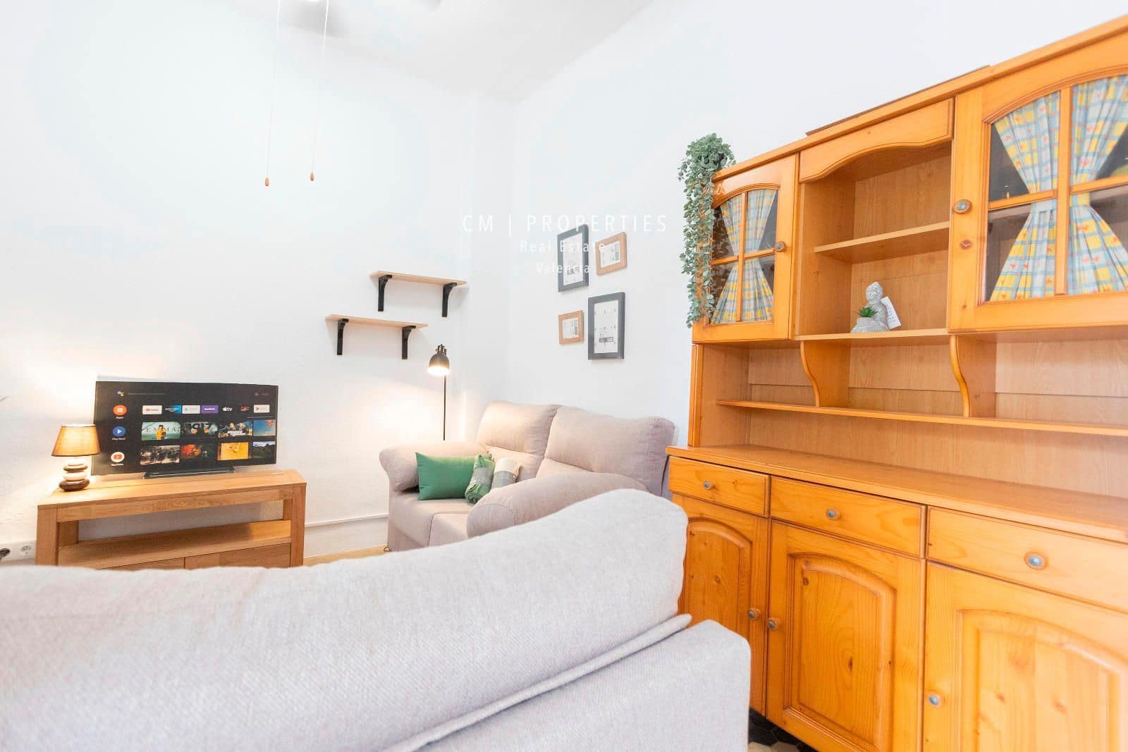 2 soveværelse Villa til leje i La Canada med swimmingpool - € 1.000 (Ref: 8518684)