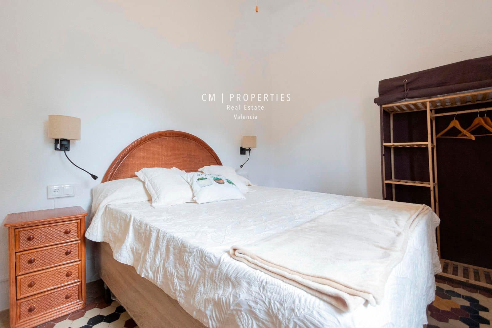 2 soveværelse Villa til leje i La Canada med swimmingpool - € 1.000 (Ref: 8518684)