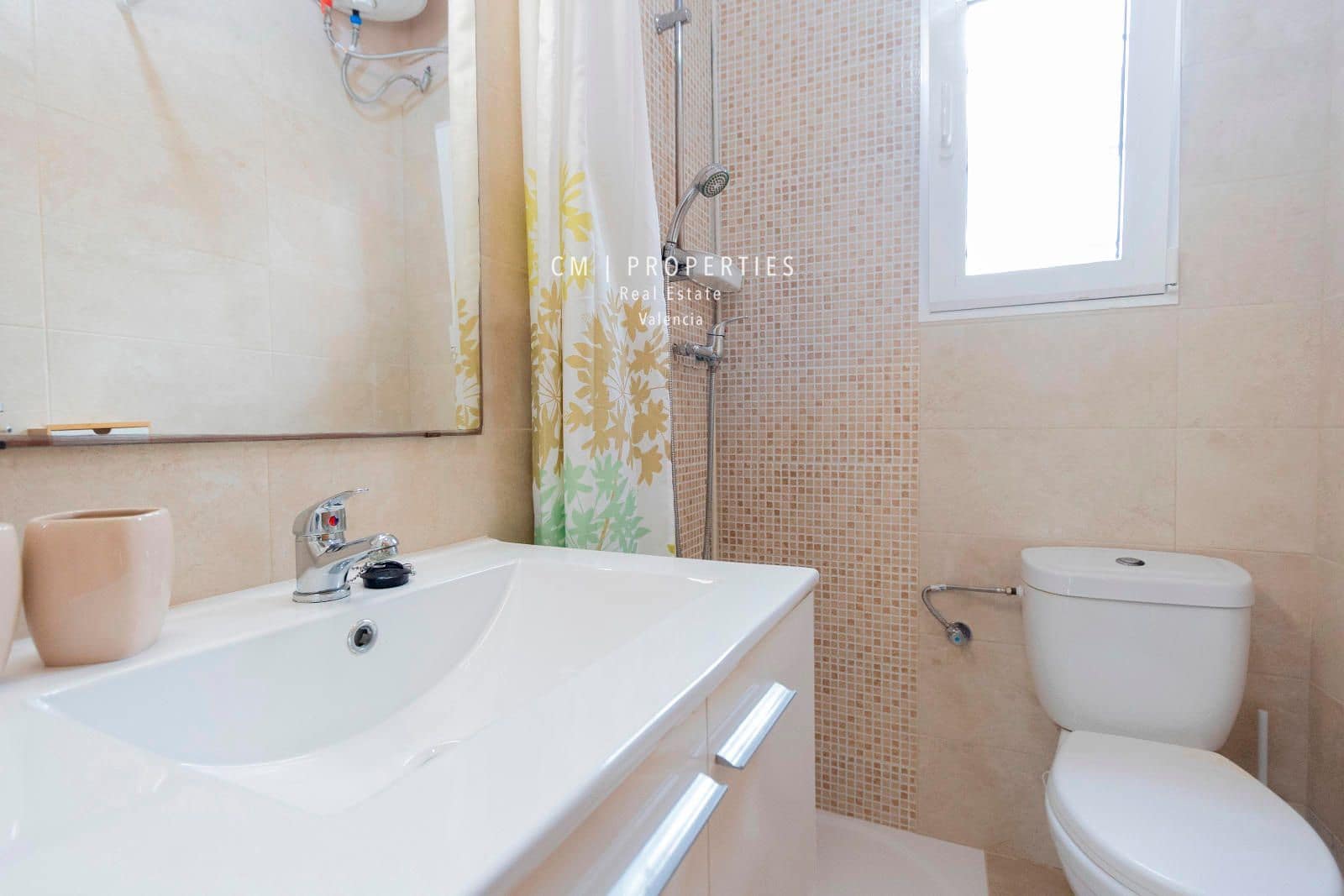 2 soveværelse Villa til leje i La Canada med swimmingpool - € 1.000 (Ref: 8518684)