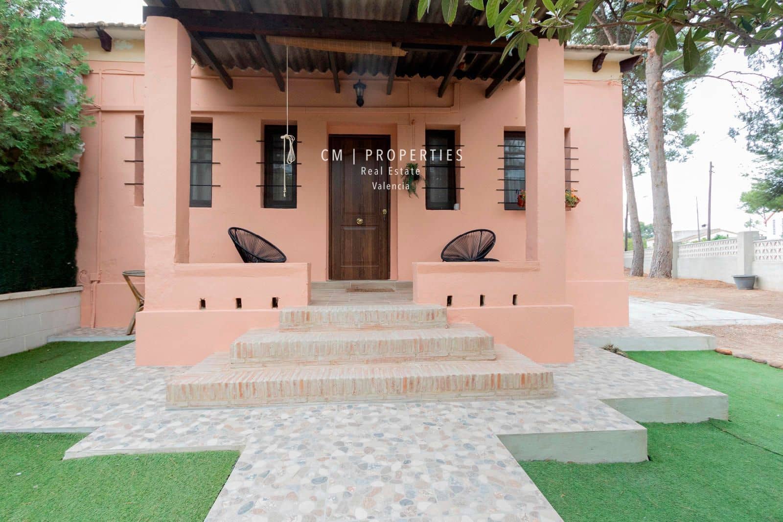 2 soveværelse Villa til leje i La Canada med swimmingpool - € 1.000 (Ref: 8518684)