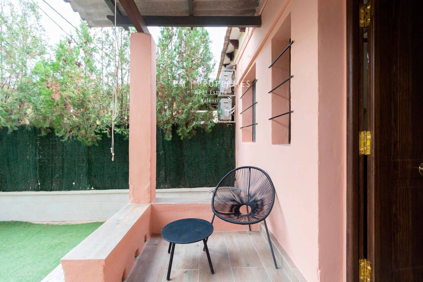 2 soveværelse Villa til leje i La Canada med swimmingpool - € 1.000 (Ref: 8518684)