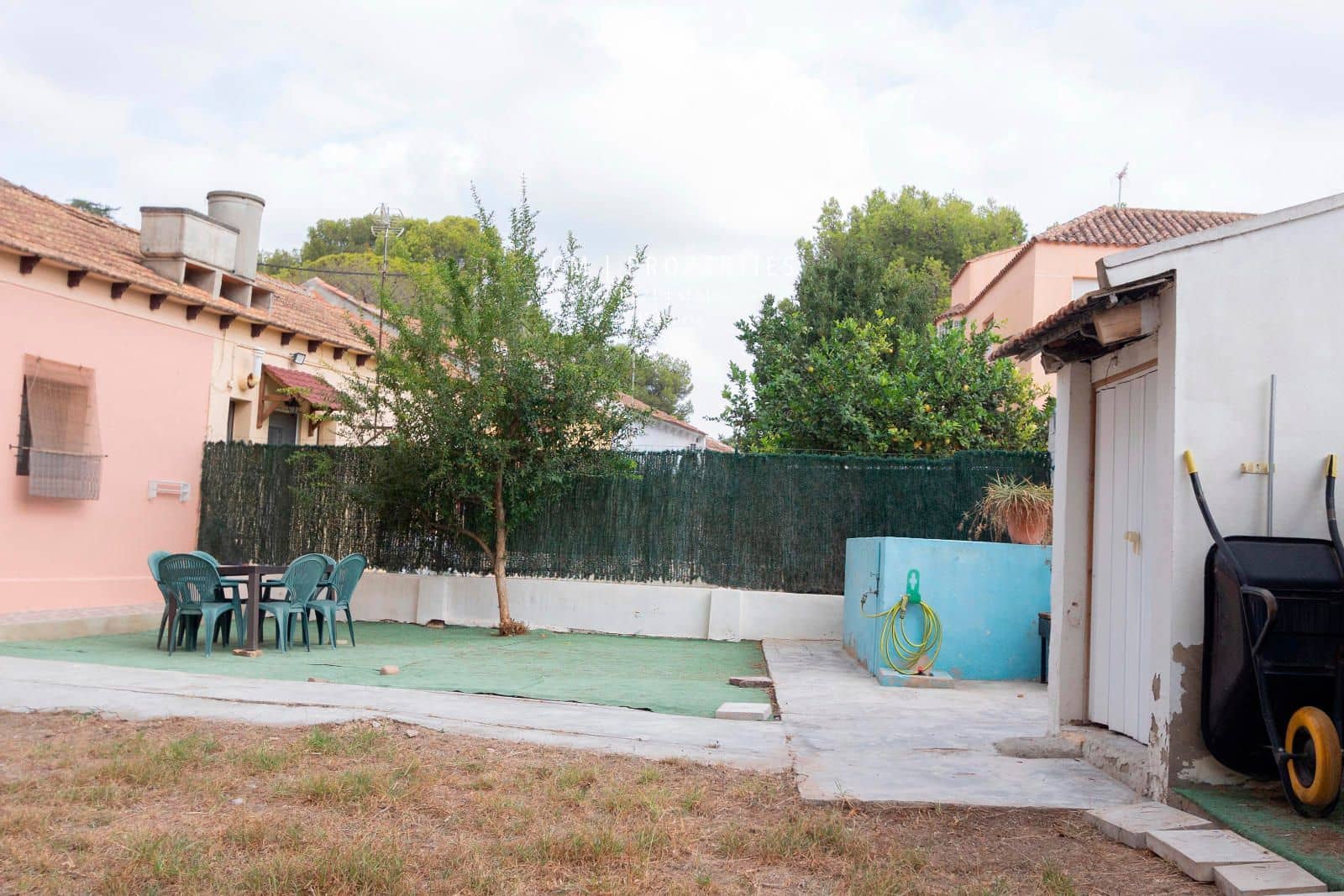 2 soveværelse Villa til leje i La Canada med swimmingpool - € 1.000 (Ref: 8518684)