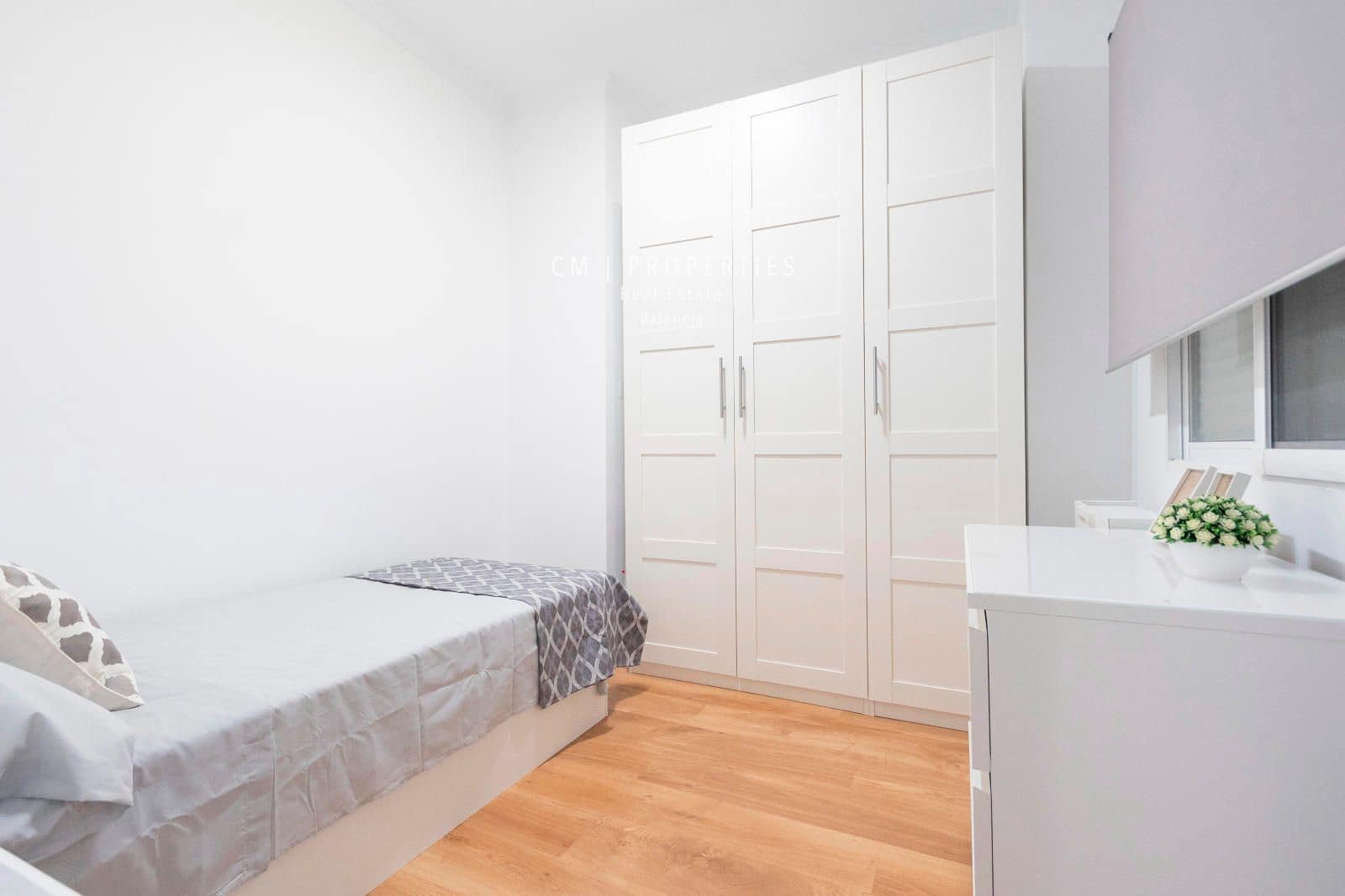 3 soverom Leilighet til leie i Valencia by - € 1 800 (Ref: 8522888)