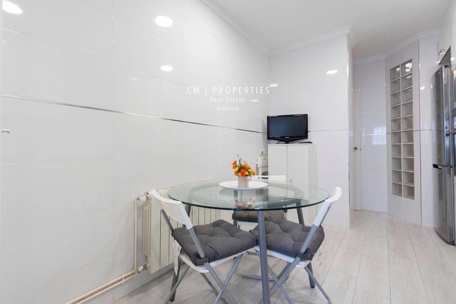 3 soverom Leilighet til leie i Valencia by - € 1 800 (Ref: 8522888)