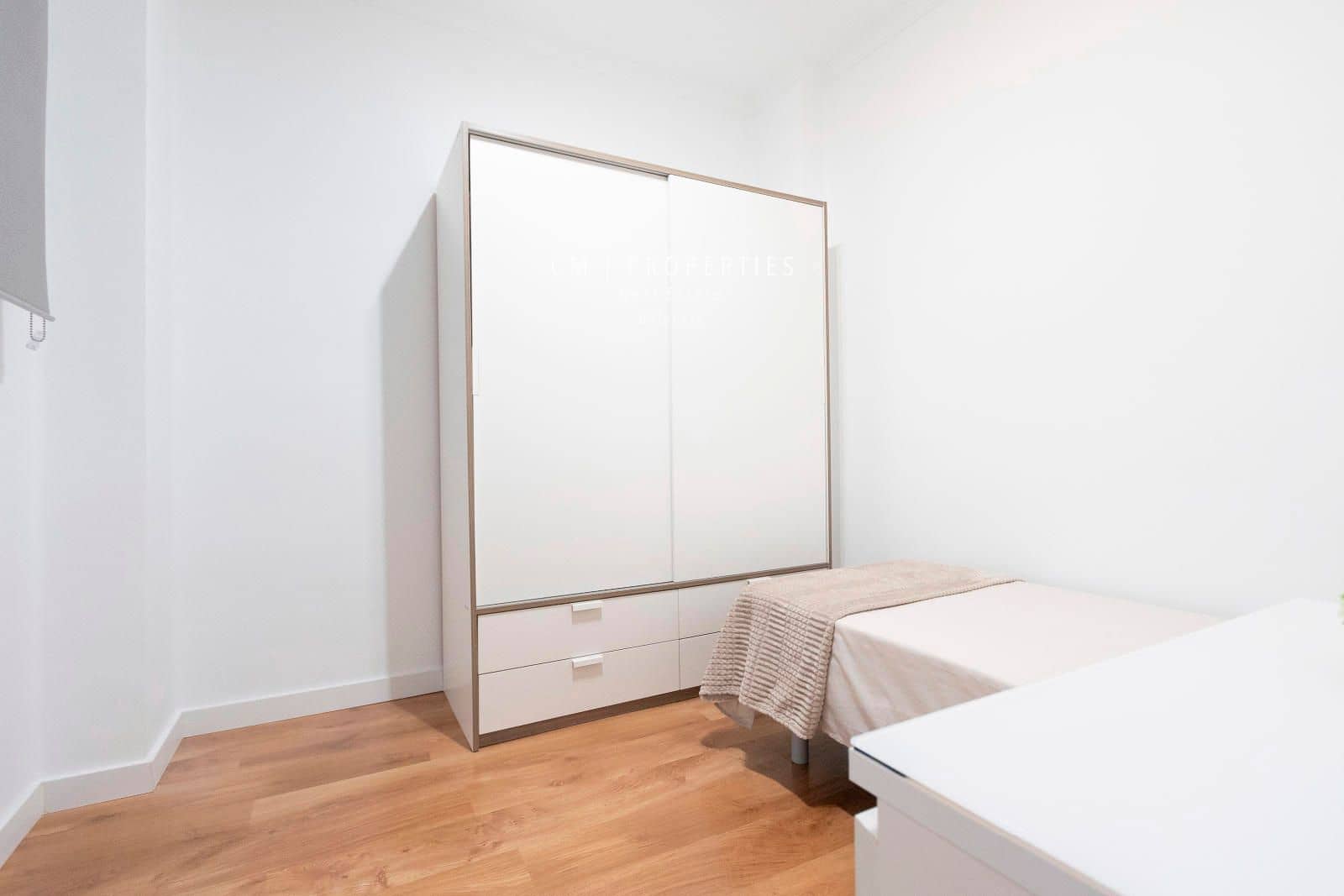 3 soverom Leilighet til leie i Valencia by - € 1 800 (Ref: 8522888)