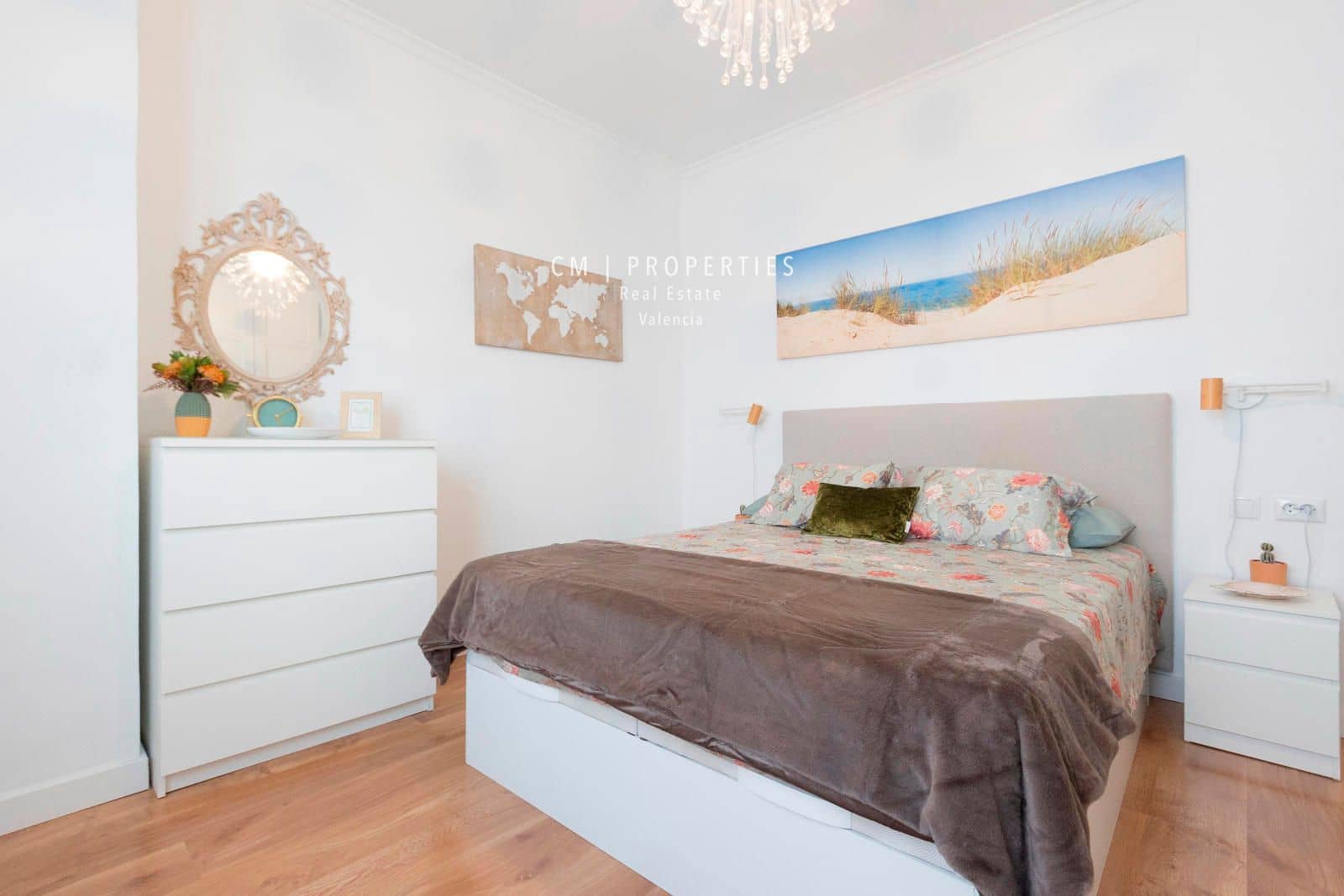 3 soverom Leilighet til leie i Valencia by - € 1 800 (Ref: 8522888)