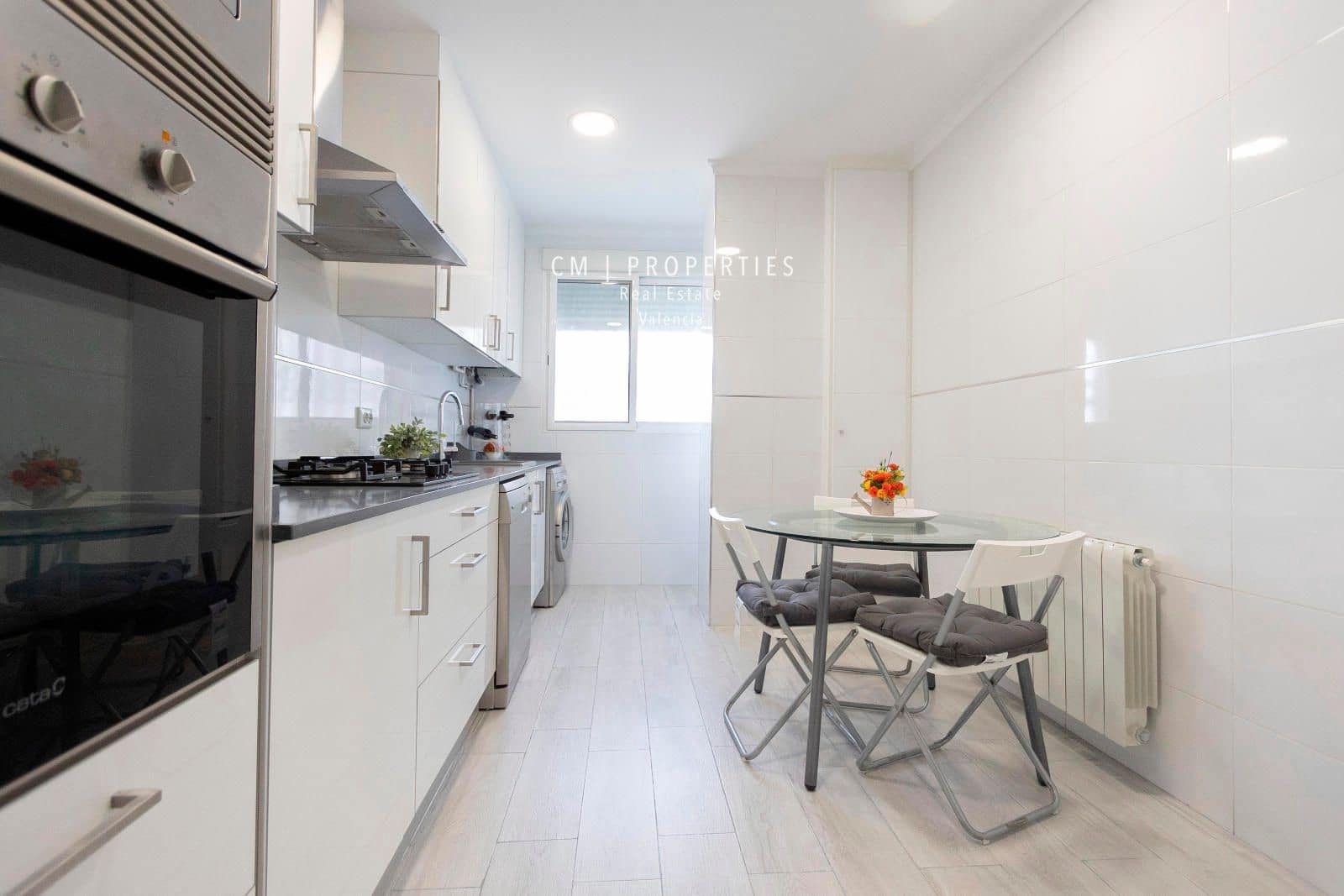 3 soverom Leilighet til leie i Valencia by - € 1 800 (Ref: 8522888)