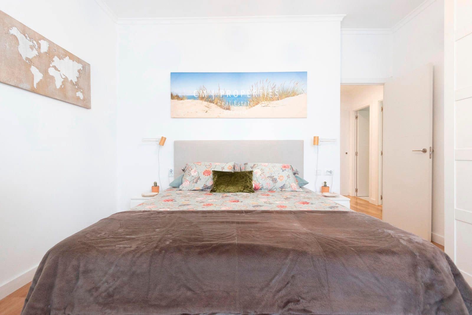 3 soverom Leilighet til leie i Valencia by - € 1 800 (Ref: 8522888)