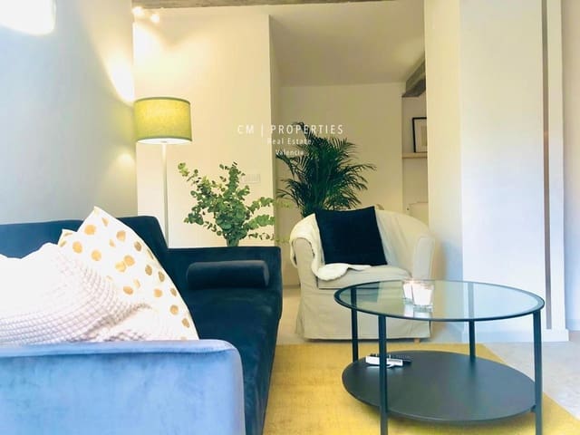 2 soverom Leilighet til leie i Patraix, Valencia by - € 1 950 (Ref: 8523224)