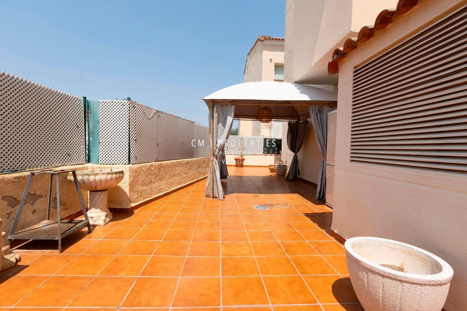 3 Zimmer Villa zu vermieten in Betera mit Pool Garage - 2.000 € (Ref: 8533161)