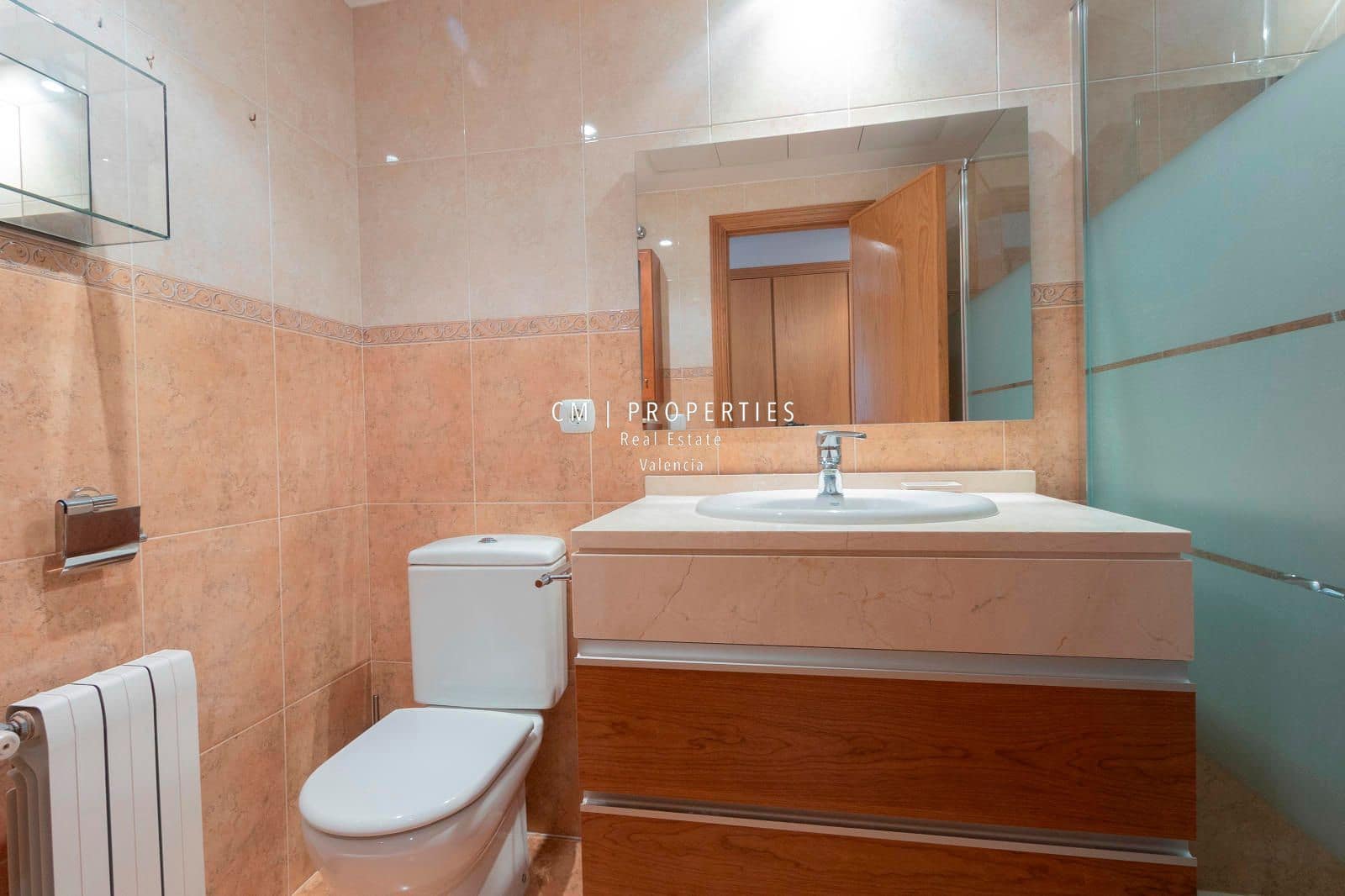 3 Zimmer Villa zu vermieten in Betera mit Pool Garage - 2.000 € (Ref: 8533161)