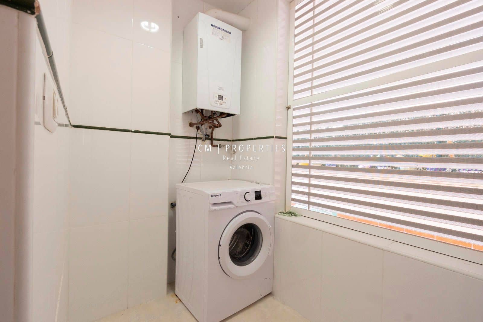 3 Zimmer Villa zu vermieten in Betera mit Pool Garage - 2.000 € (Ref: 8533161)