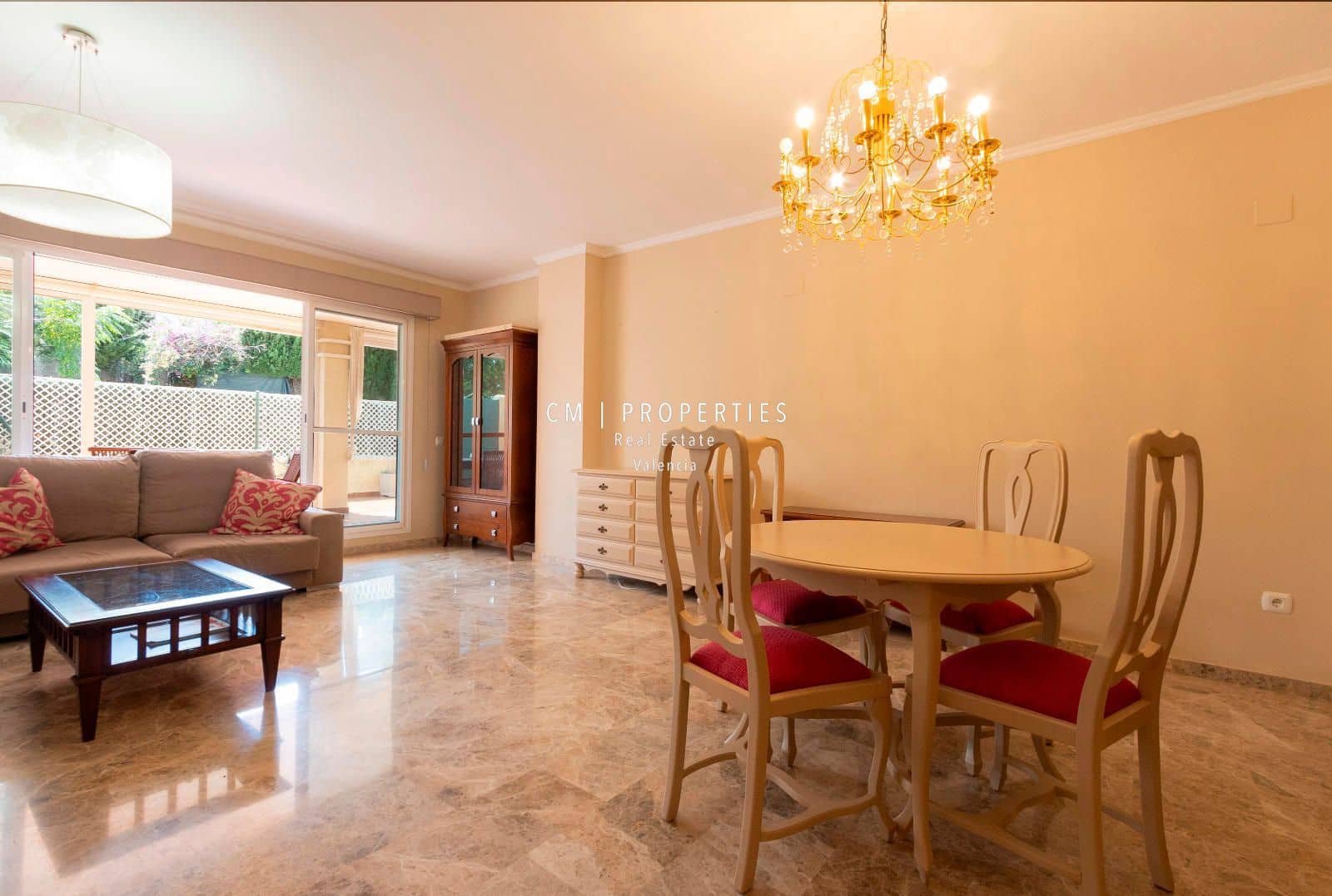 3 Zimmer Villa zu vermieten in Betera mit Pool Garage - 2.000 € (Ref: 8533161)