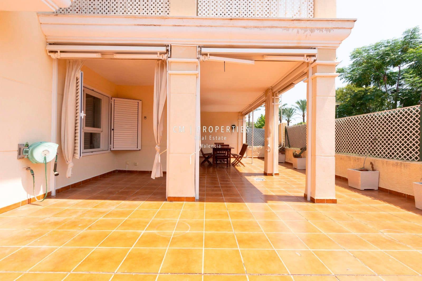 3 Zimmer Villa zu vermieten in Betera mit Pool Garage - 2.000 € (Ref: 8533161)