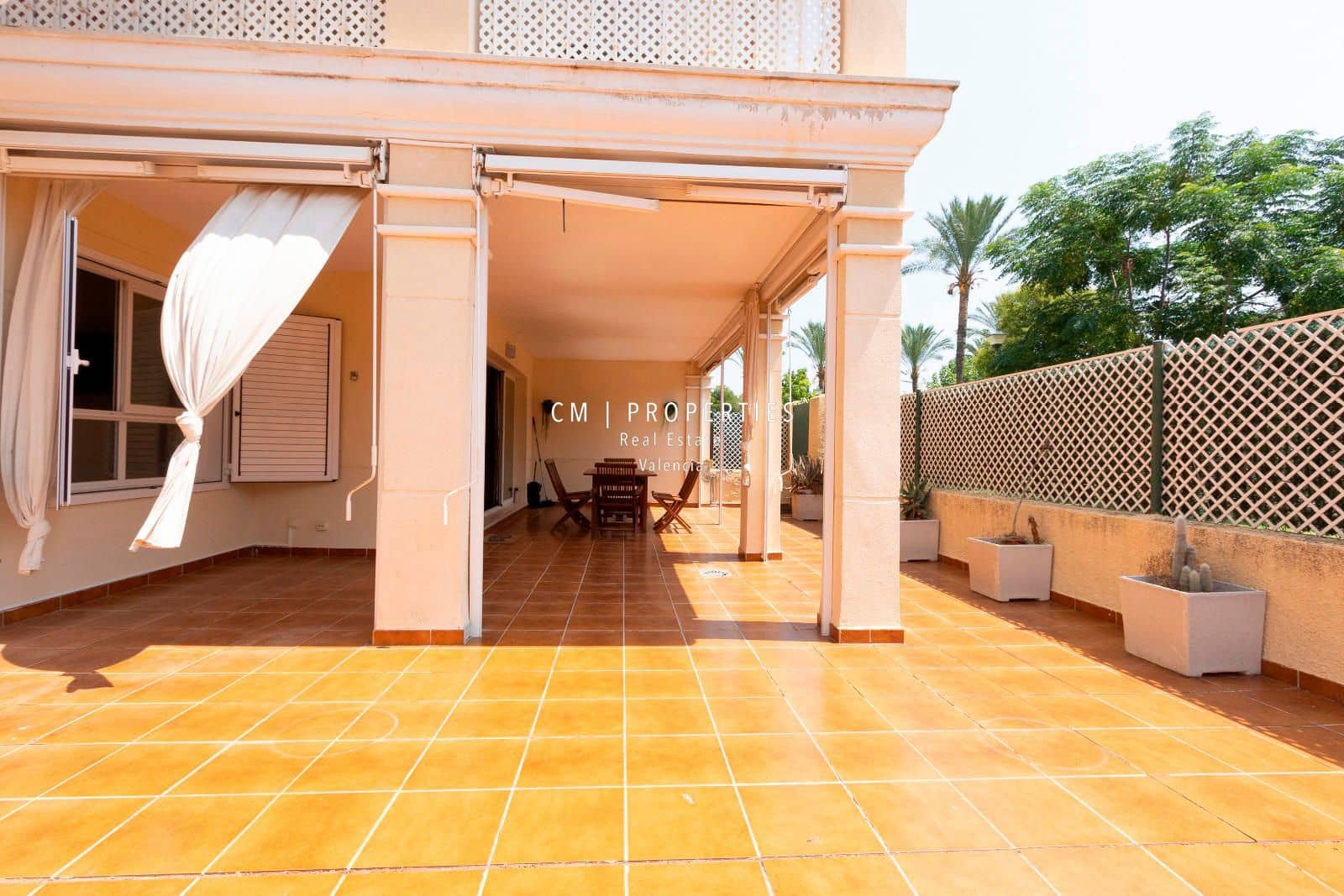3 Zimmer Villa zu vermieten in Betera mit Pool Garage - 2.000 € (Ref: 8533161)