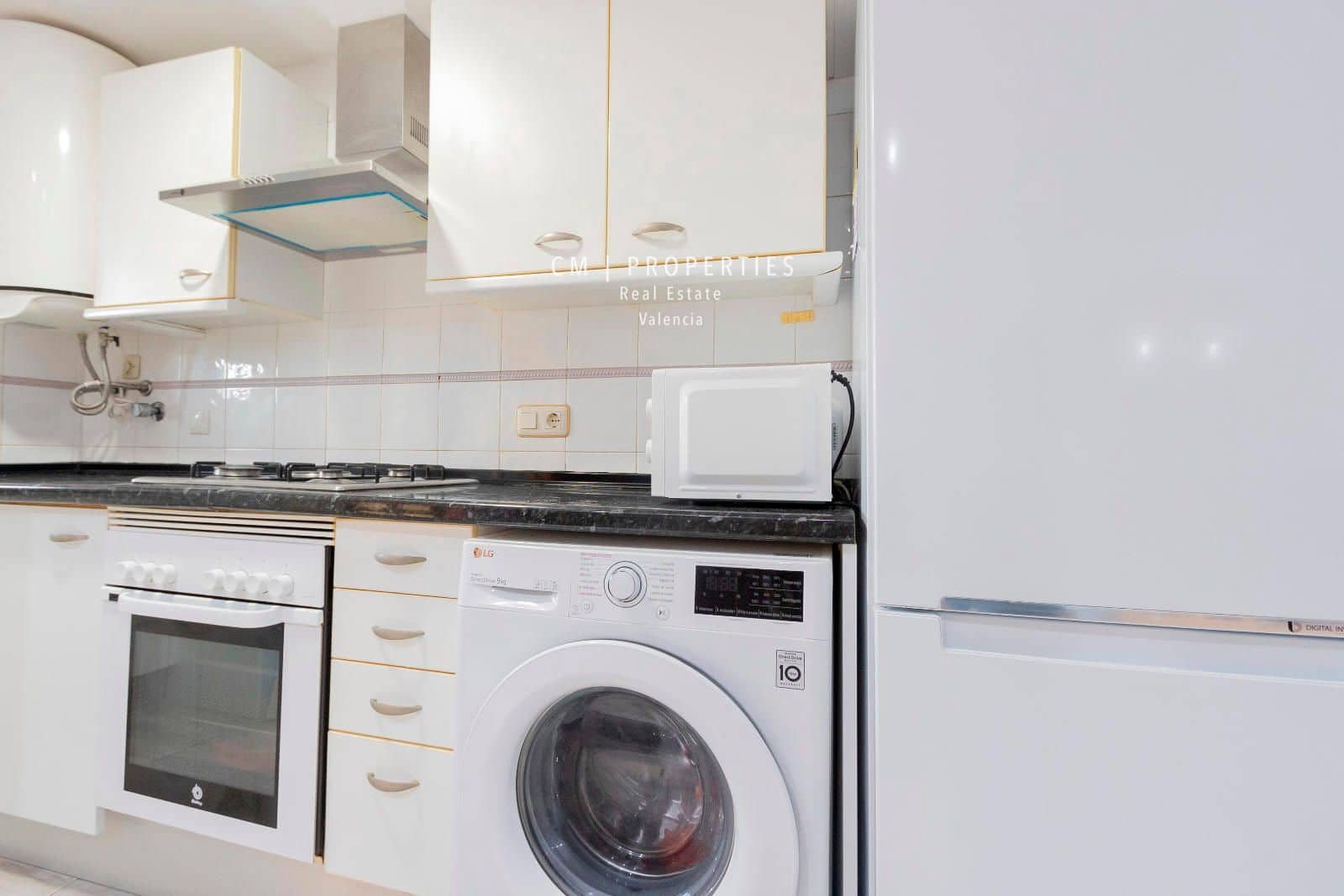 3 slaapkamer Flat te huur in Alboraya / Alboraia met zwembad - € 2.500 (Ref: 8534753)