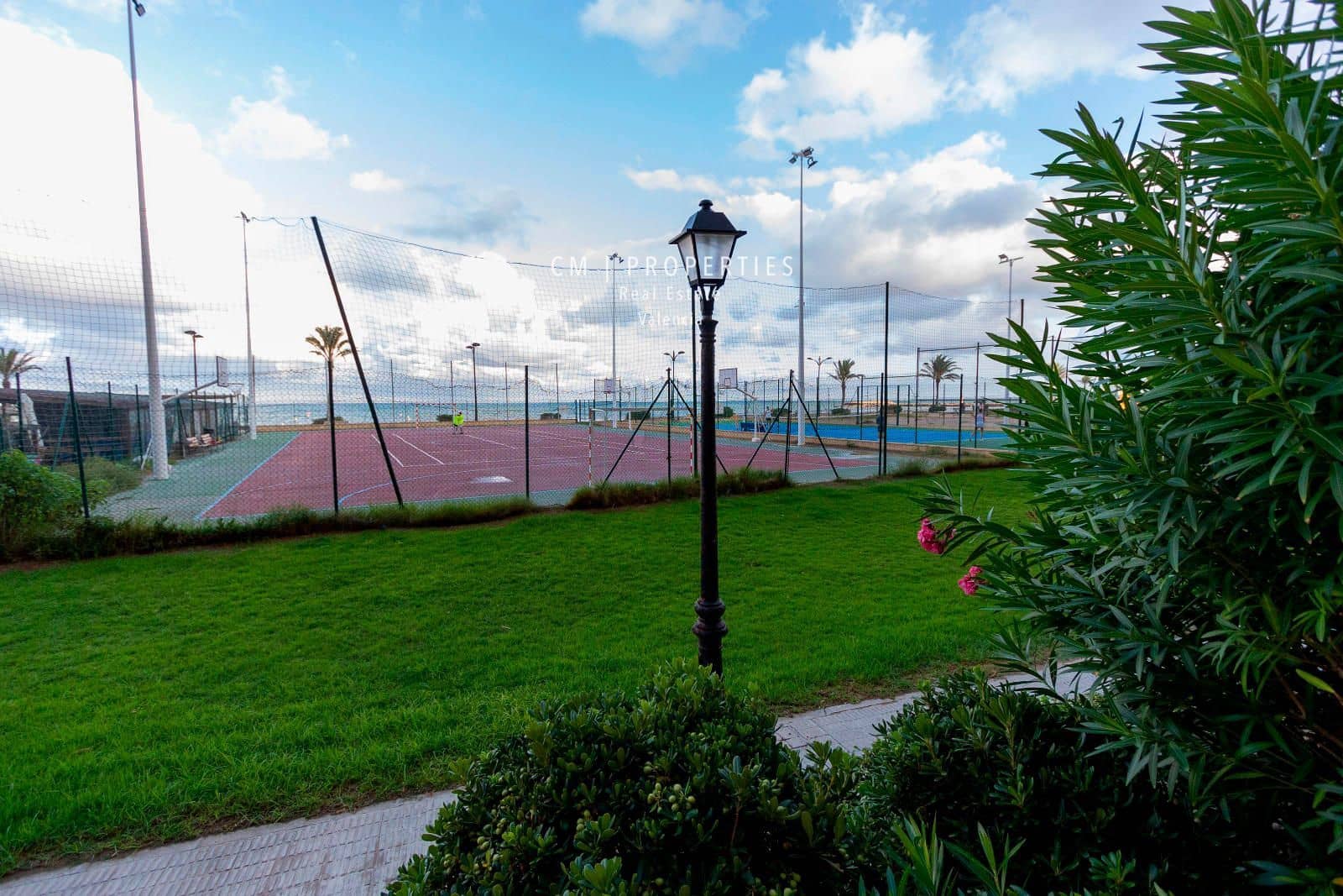 3 slaapkamer Flat te huur in Alboraya / Alboraia met zwembad - € 2.500 (Ref: 8534753)